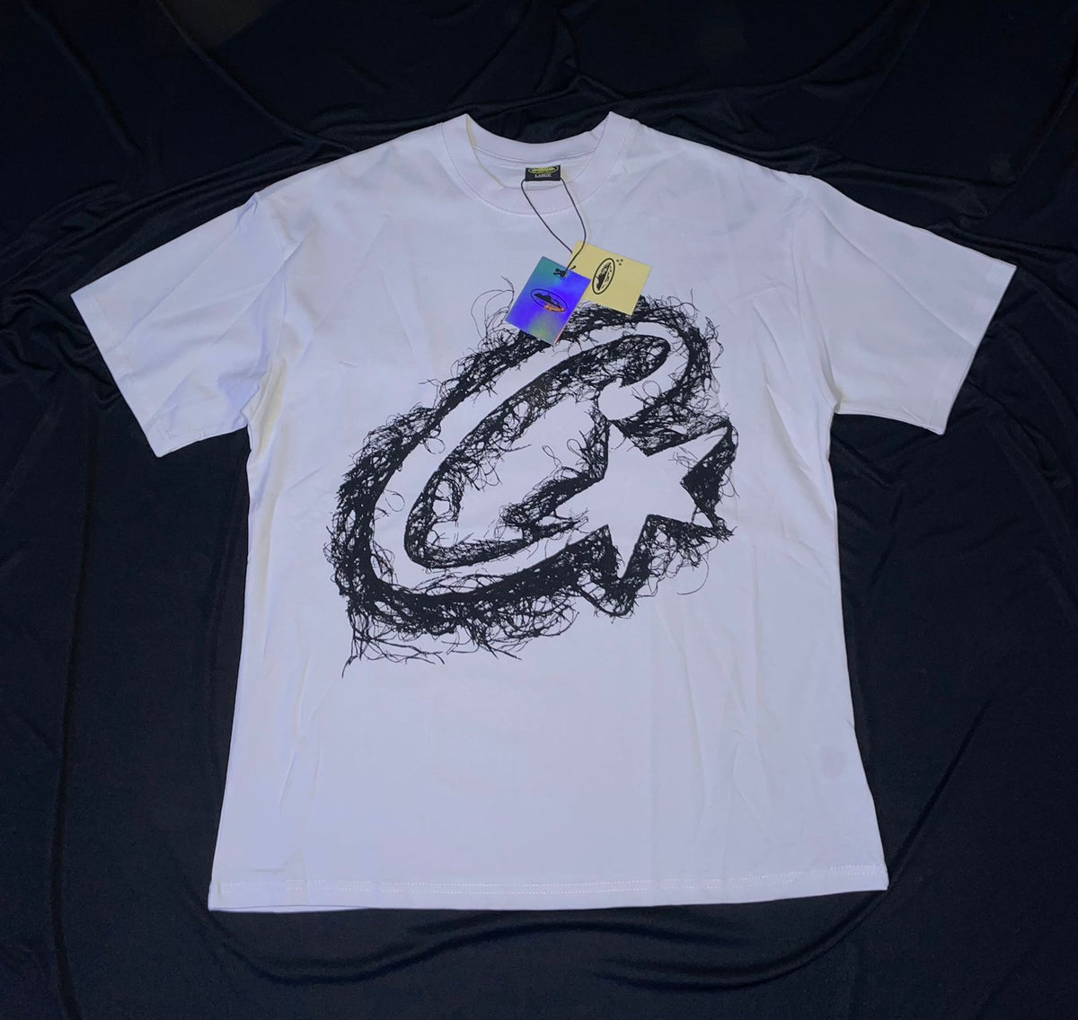 remera corteiz blanca